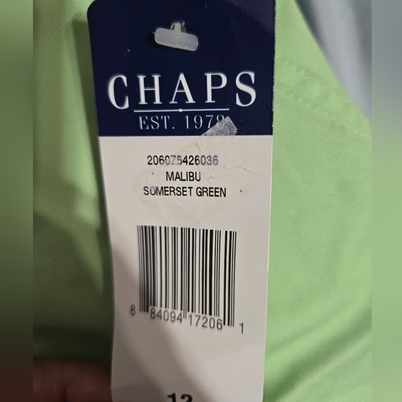 Chaps Malibu Somerset Green Shorts NWT Sz 12 Gold Buckle - Picture 5 of 10